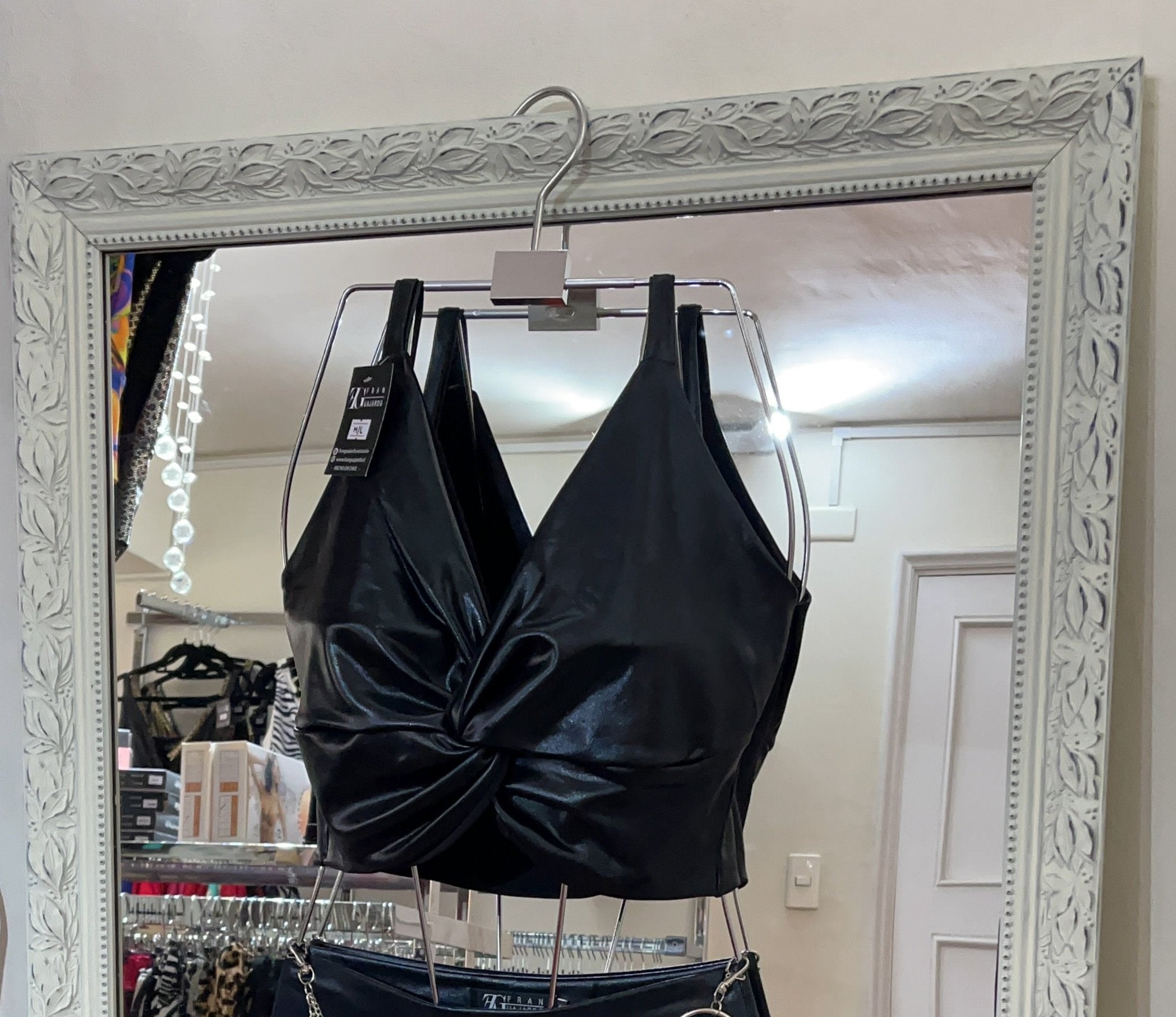 Croptop Nudo