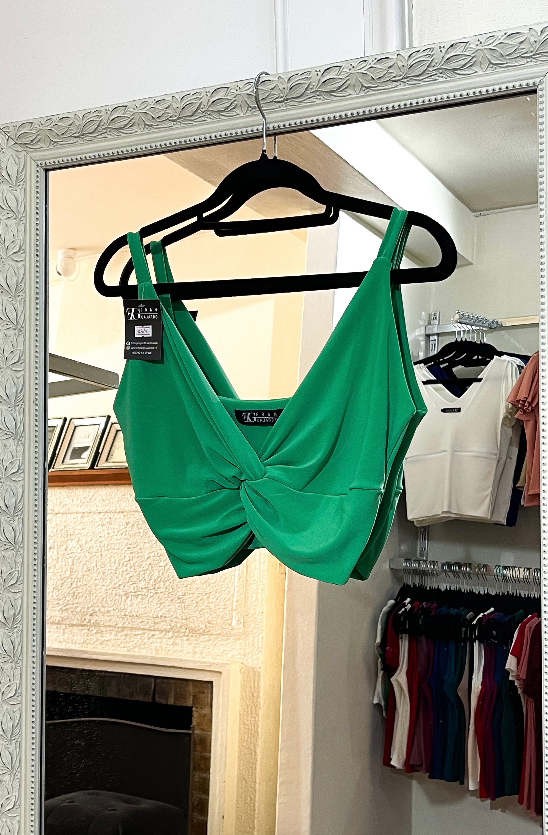 Croptop Nudo