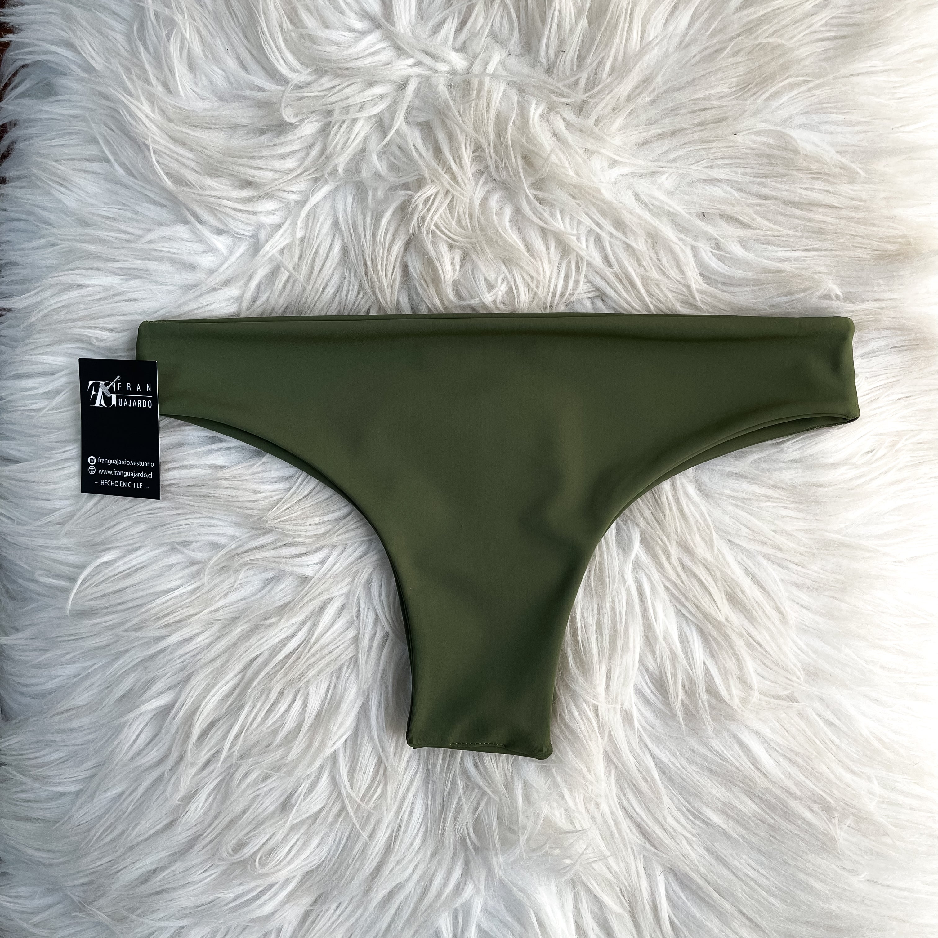 Culotte clásico liso