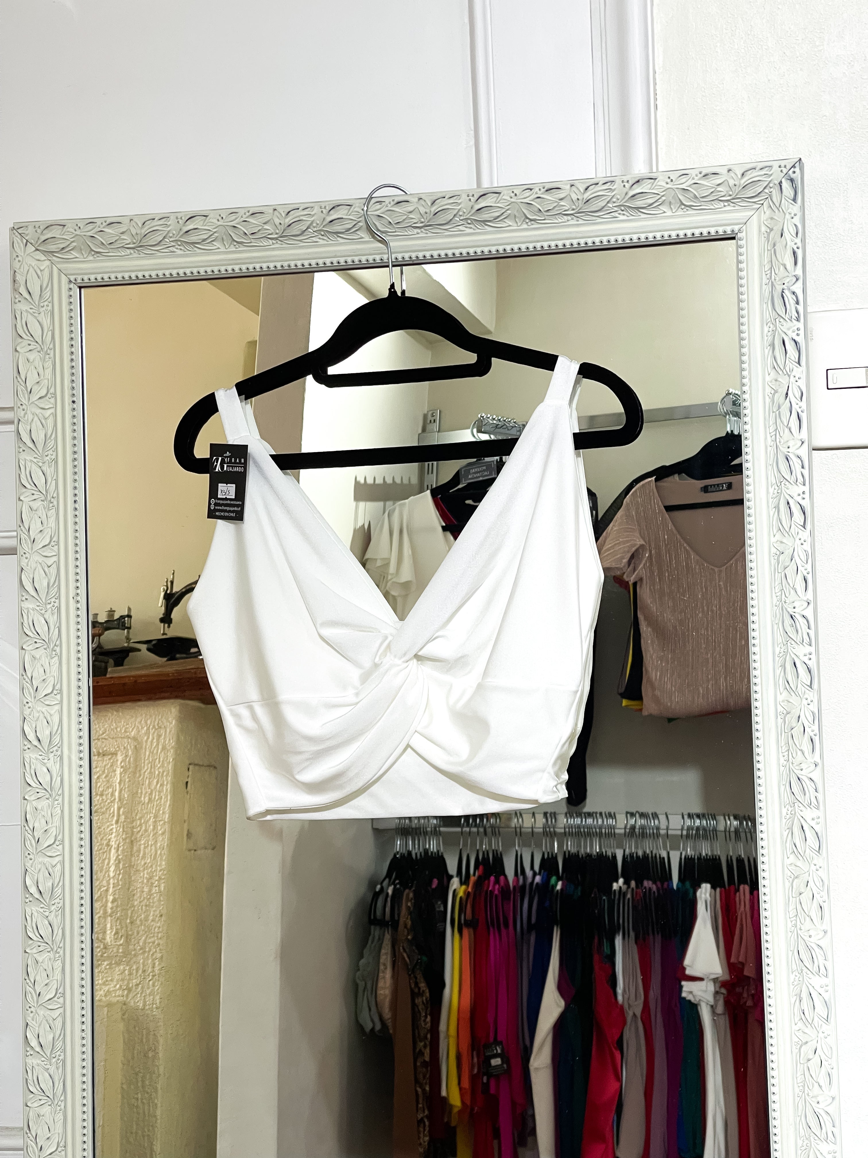 Croptop Nudo