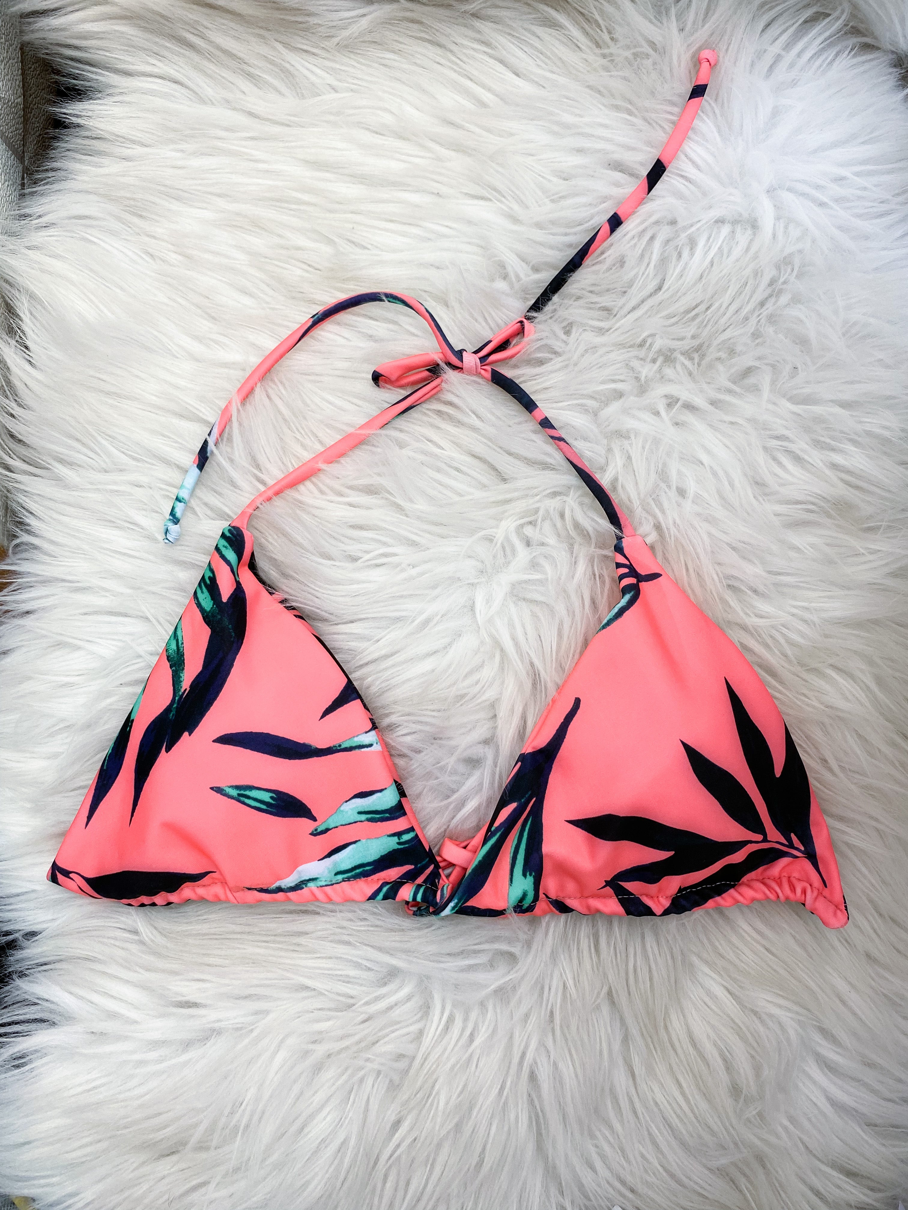 Bikini Triángulo