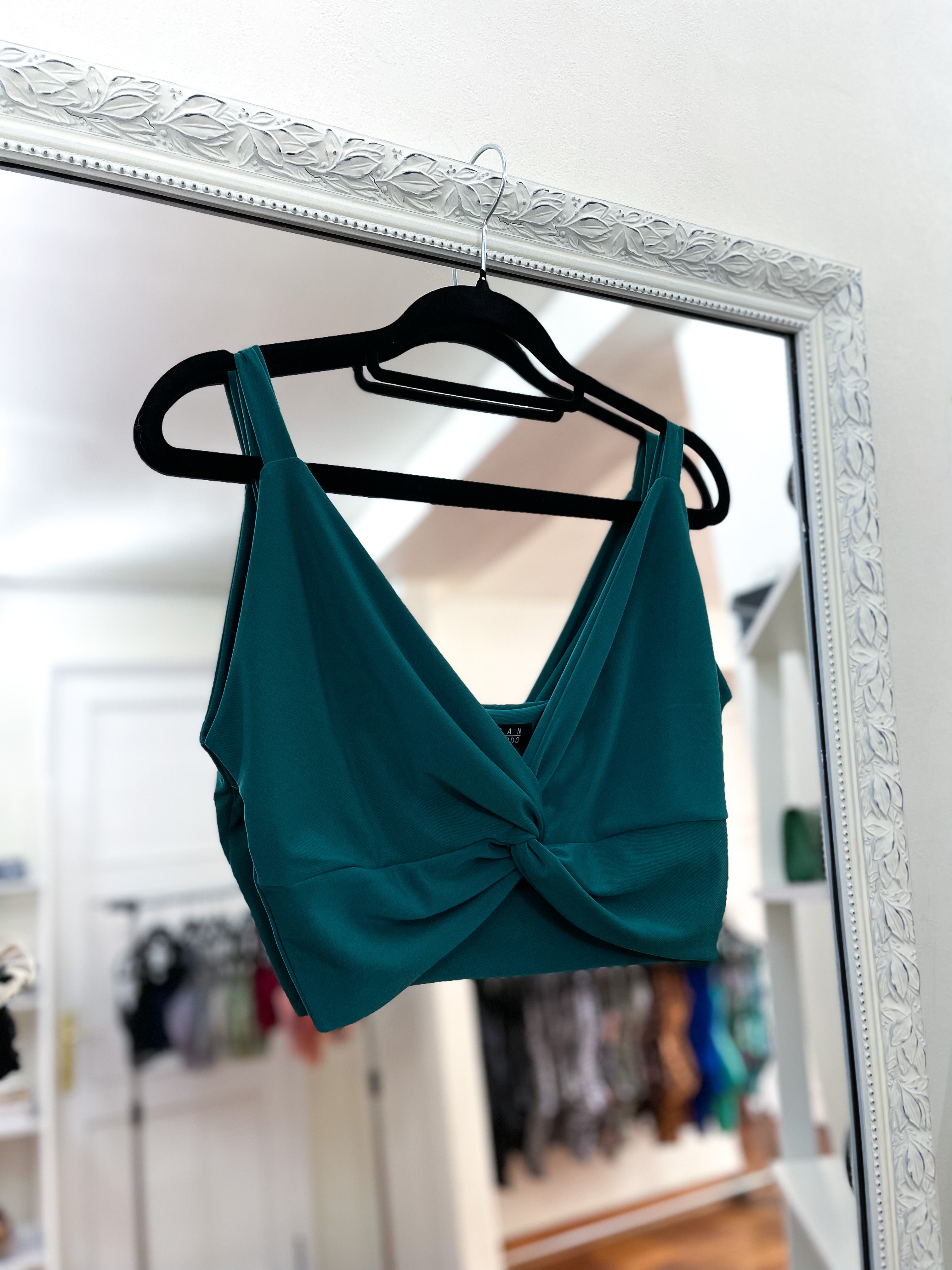 Croptop Nudo